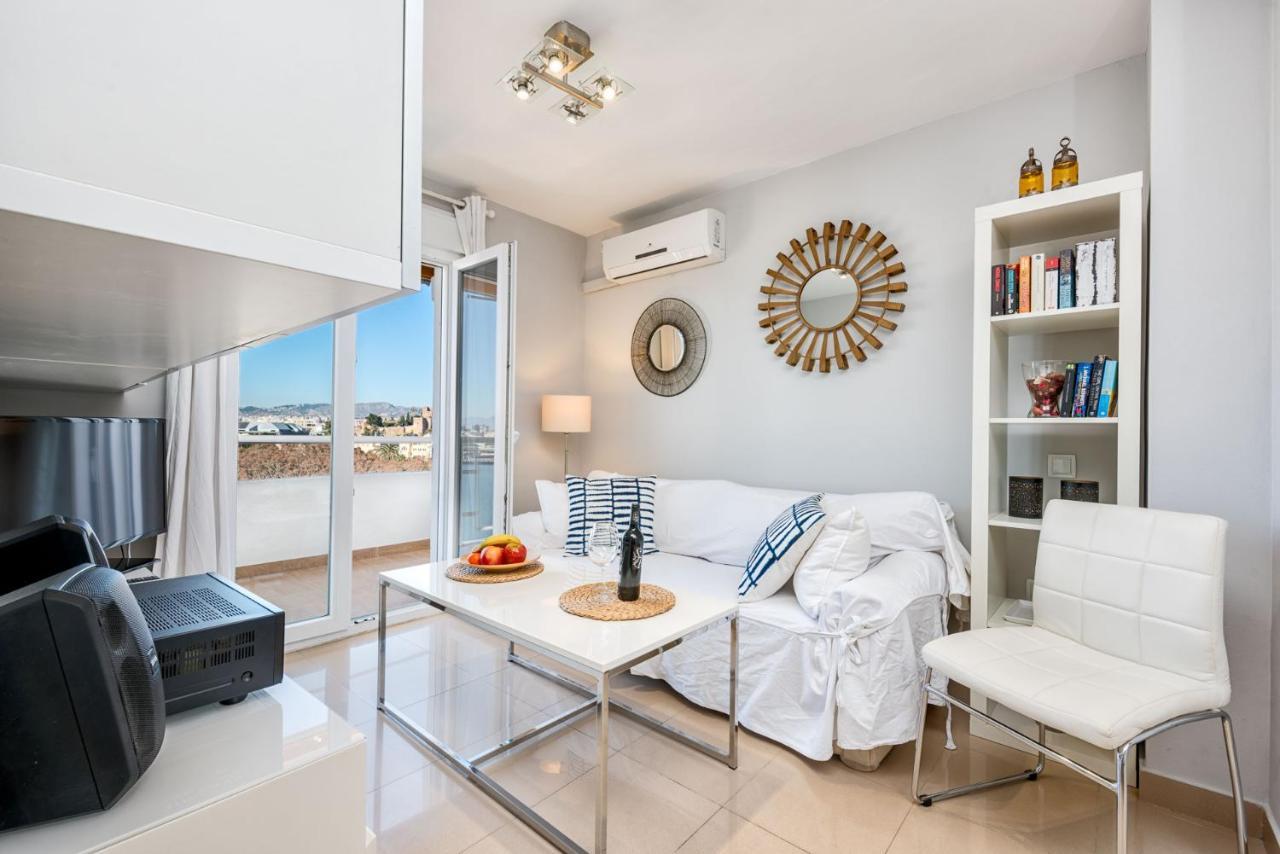 Susana Beach Apartment In Malaga By Solaga Holiday Homes Экстерьер фото