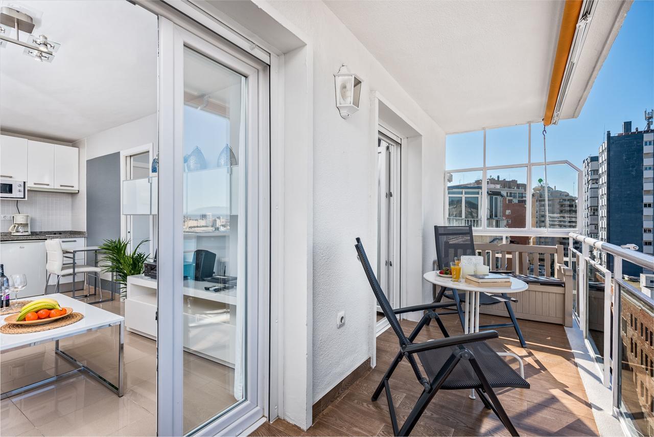 Susana Beach Apartment In Malaga By Solaga Holiday Homes Экстерьер фото